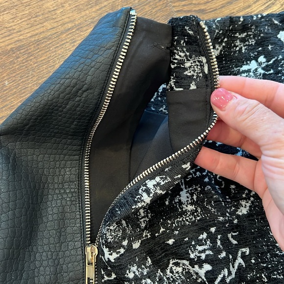 W118 by Walter Baker Cindy skirt faux black crock and tweed - Picture 8 of 11